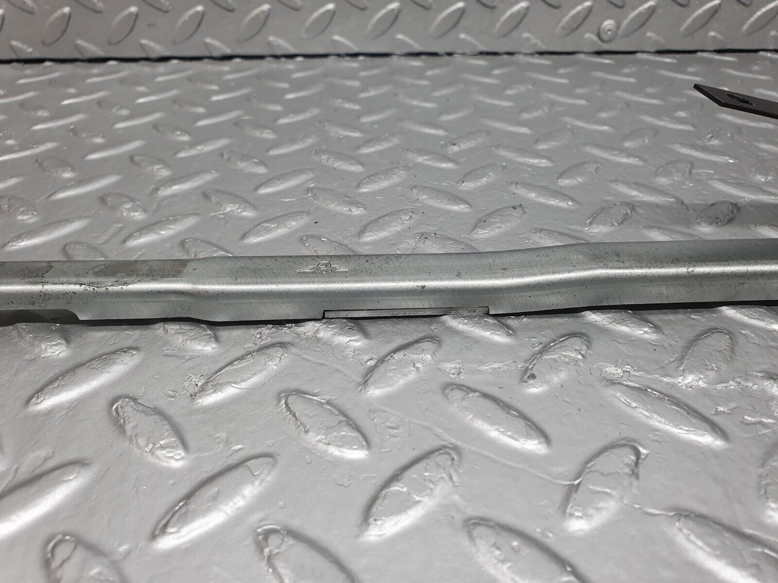 43096 Mercedes-Benz W108 280SE Front Left Seat Side Sliding Adjust Handle