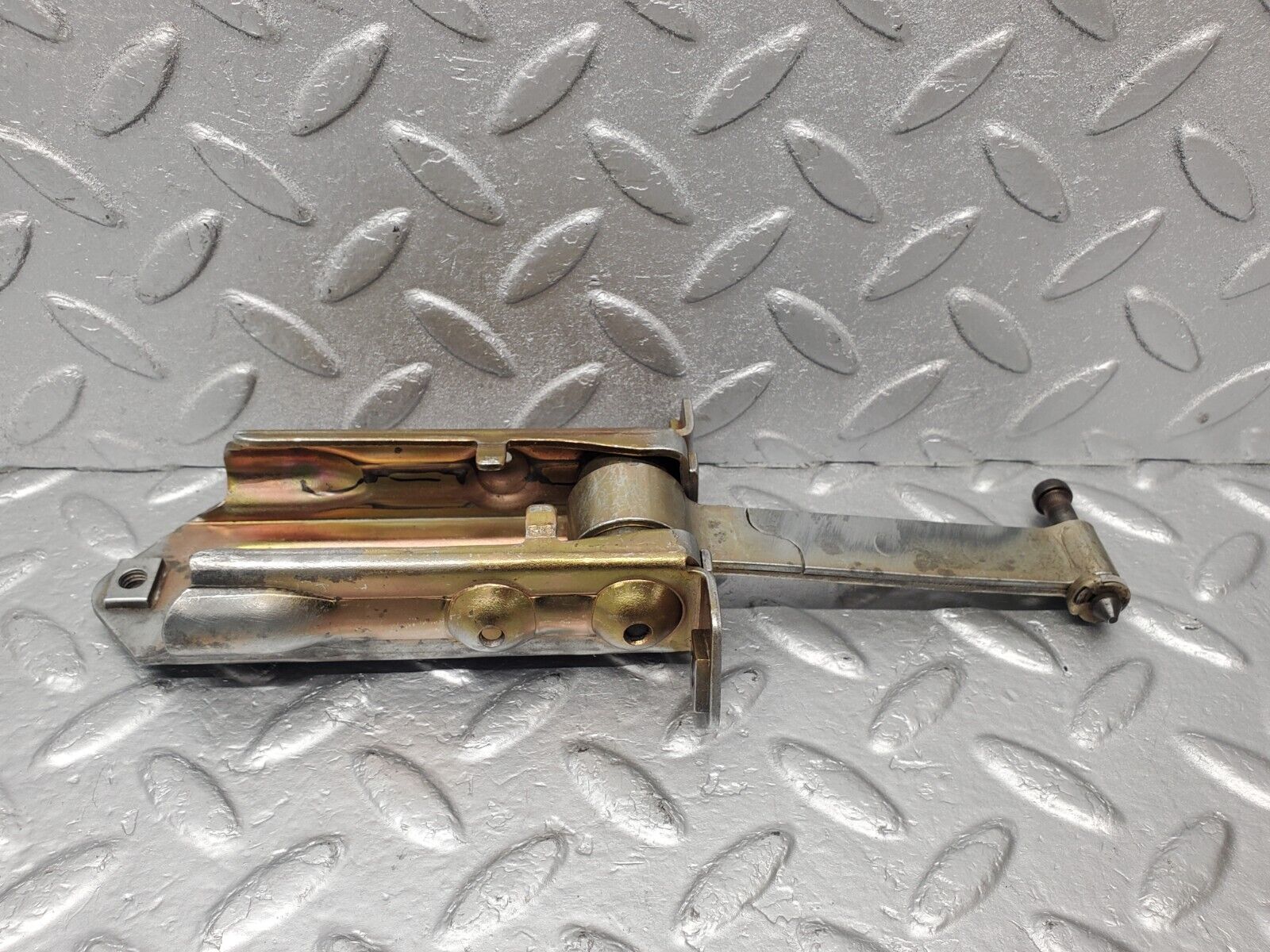 46138 Mercedes-Benz W124 Front Right Door Safety Check Strap