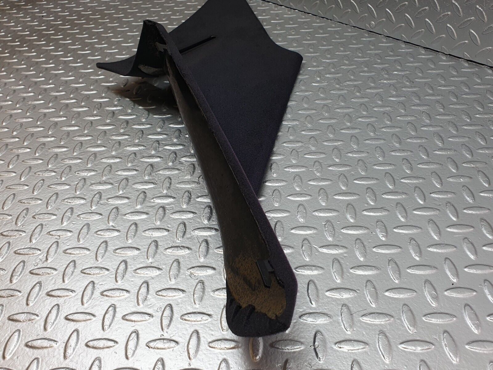 41757 Mercedes-Benz W202 C200 C Pillar Cover Panel Right Side Grey 2026950244