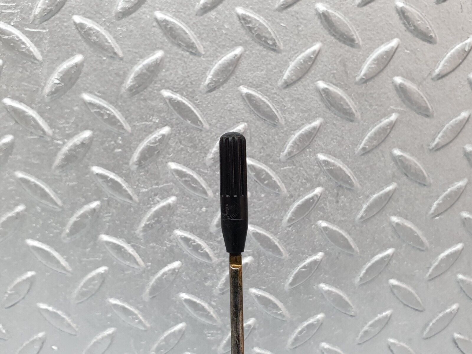 41708 Mercedes-Benz W124 200E Rear Door Lock Knob Pair