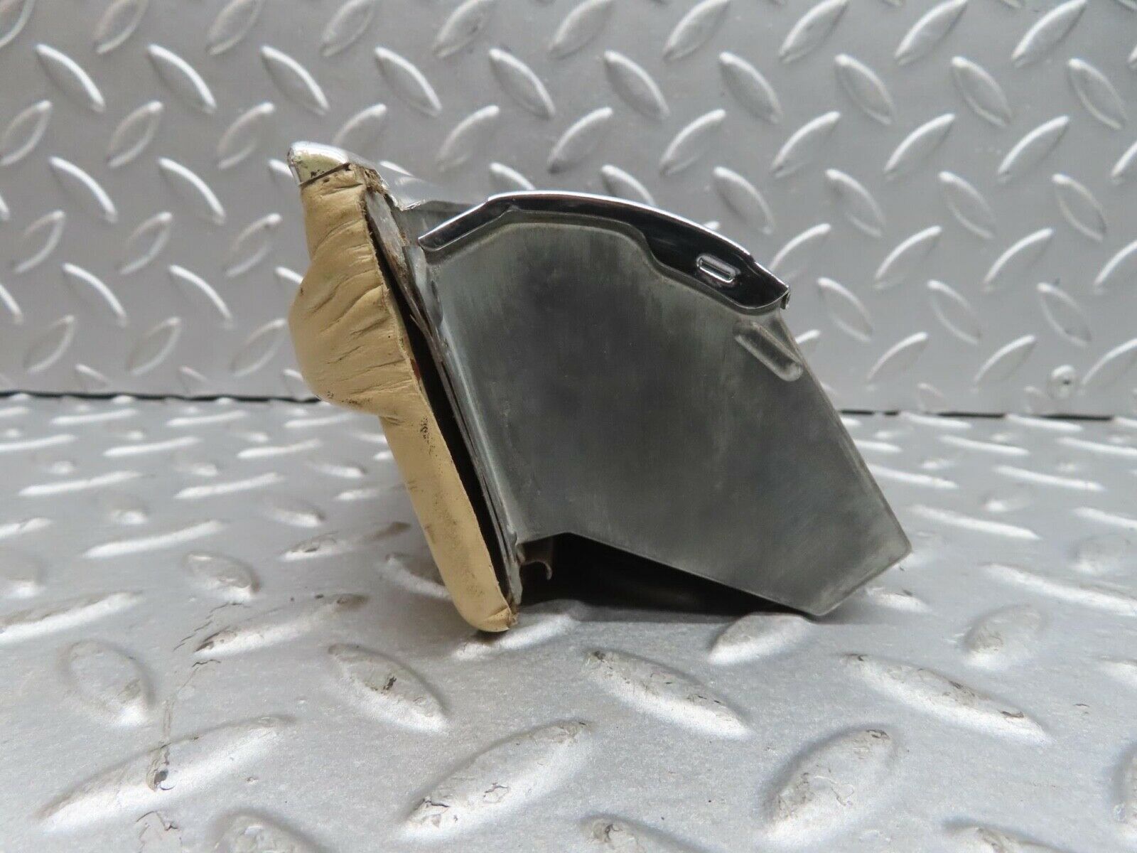 13851 Mercedes-Benz R107 450SL Centre Console Ashtray