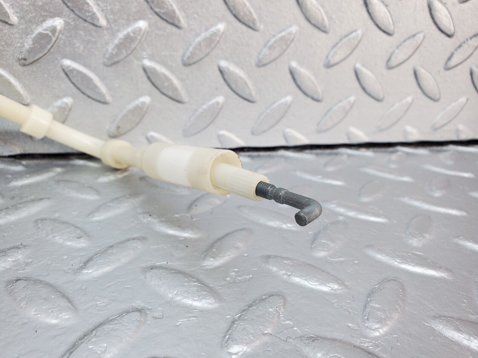 45690 Mercedes-Benz W126 420SE Heater Regulator 1268300485