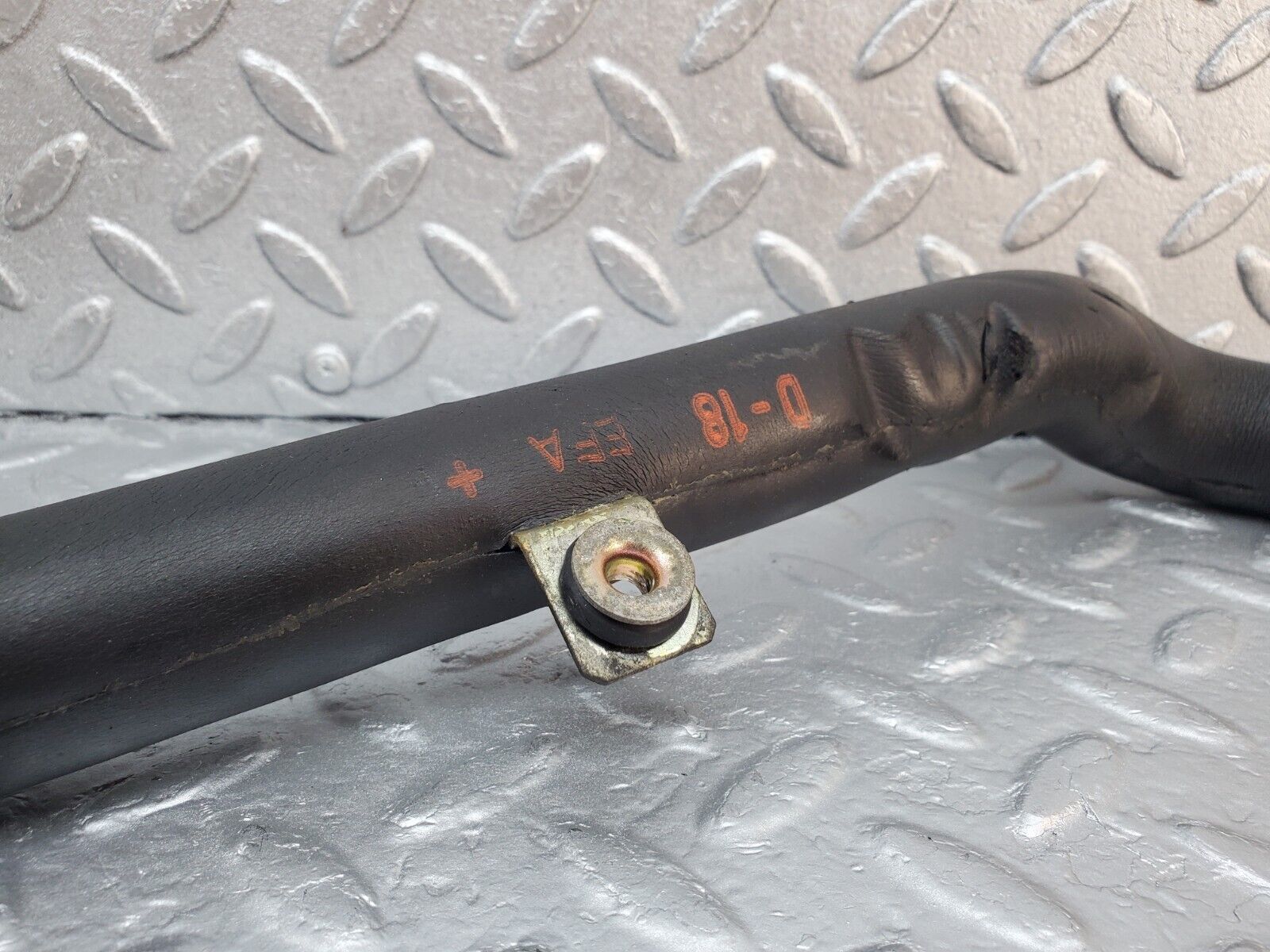 45823 Mercedes-Benz W126 420SE Air Conditioning Hose Pipe