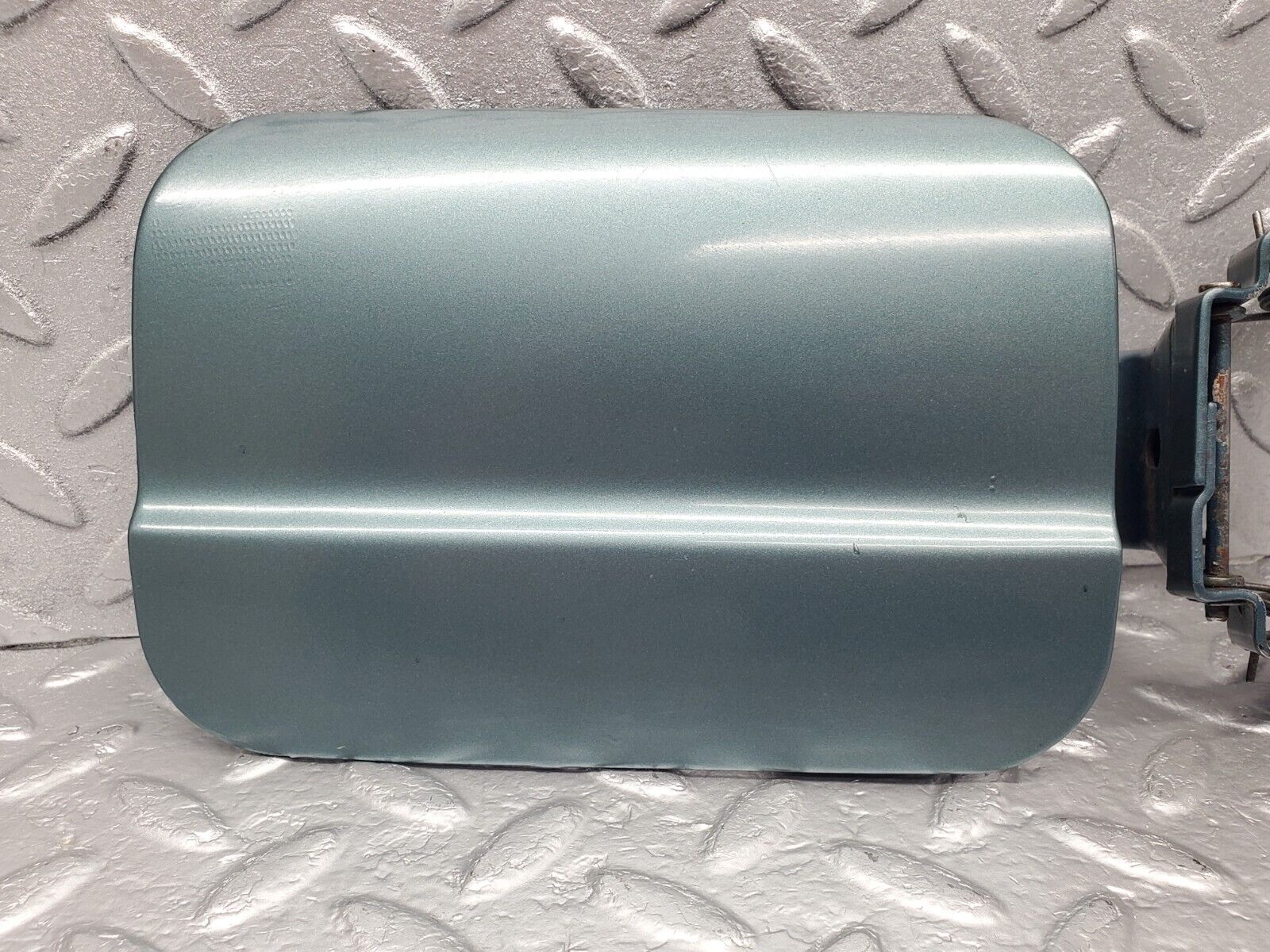 46482 Mercedes-Benz C123 280CE Coupe Fuel Tank Flap Cap 1235840039