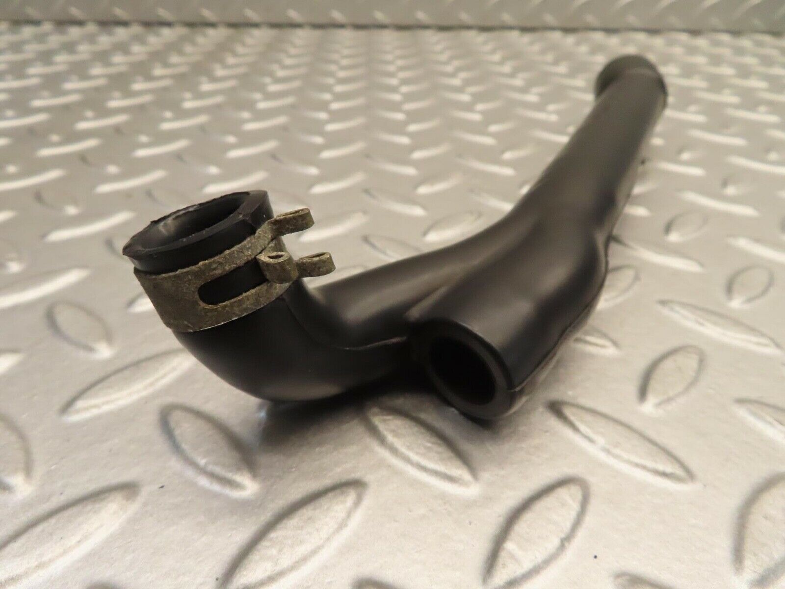 11723 Mercedes-Benz R107 450SL Air Intake Breather Hose 1160940682
