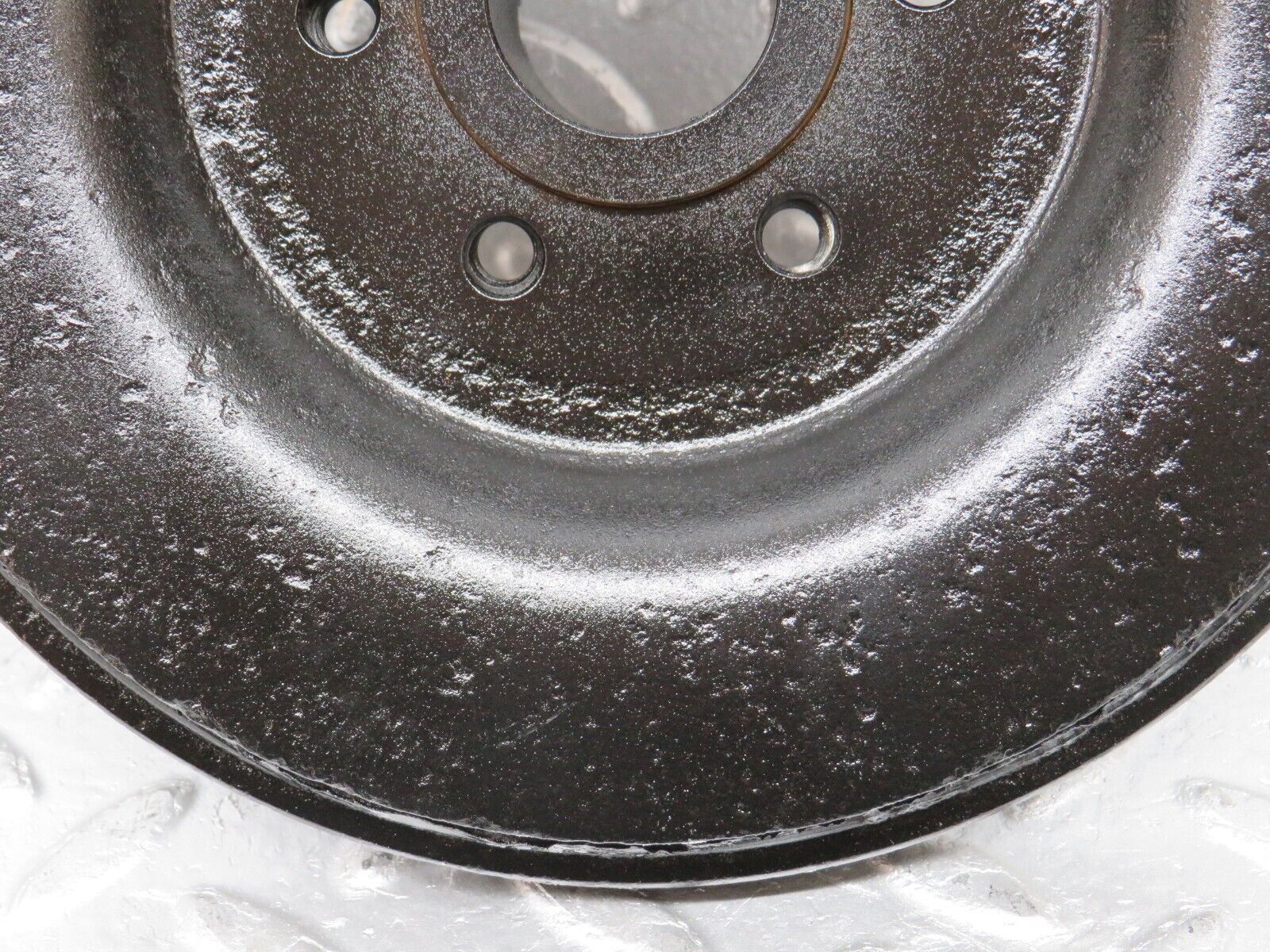 32751 Mercedes-Benz C107 R107 350 V8 Crankshaft Vibration Damper 1160300203