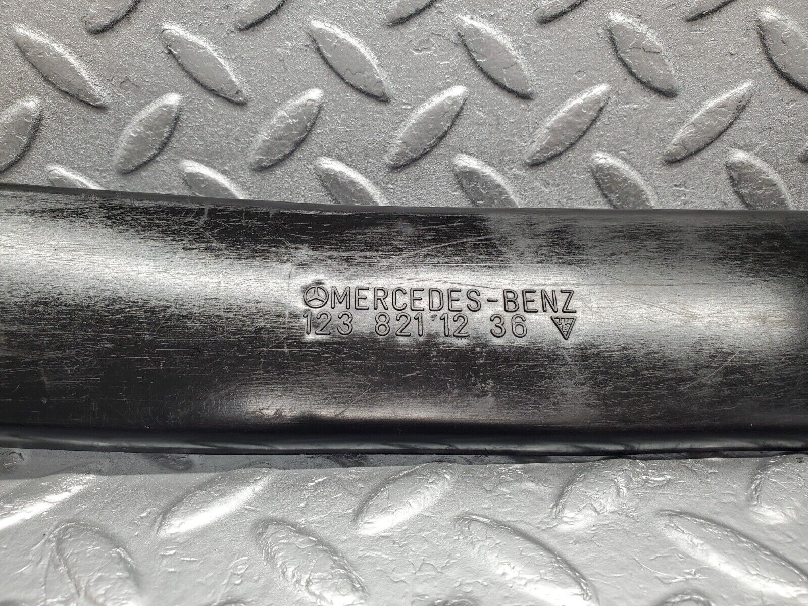 46399 Mercedes-Benz C123 280CE Coupe Cable Channel Cover Left Side 1238211236