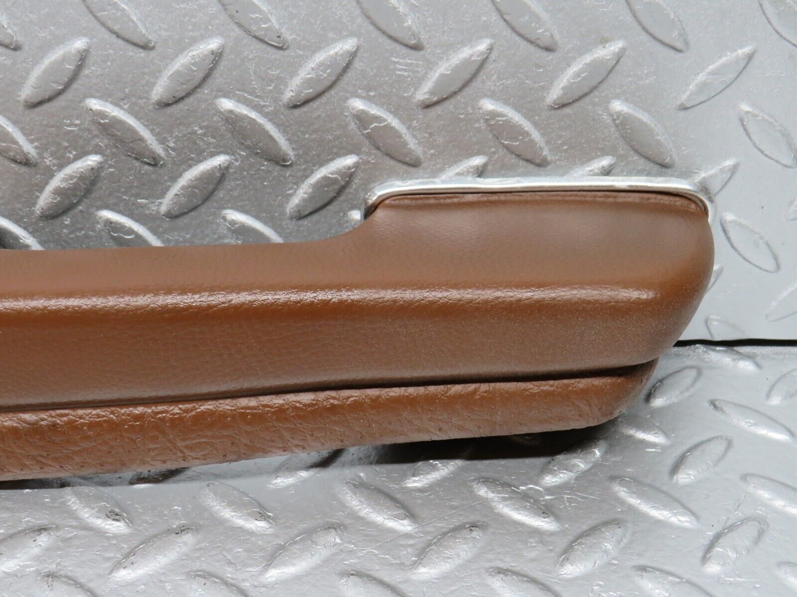 39872 Mercedes-Benz R107 350SL Interior Door Handle Brown Right Side