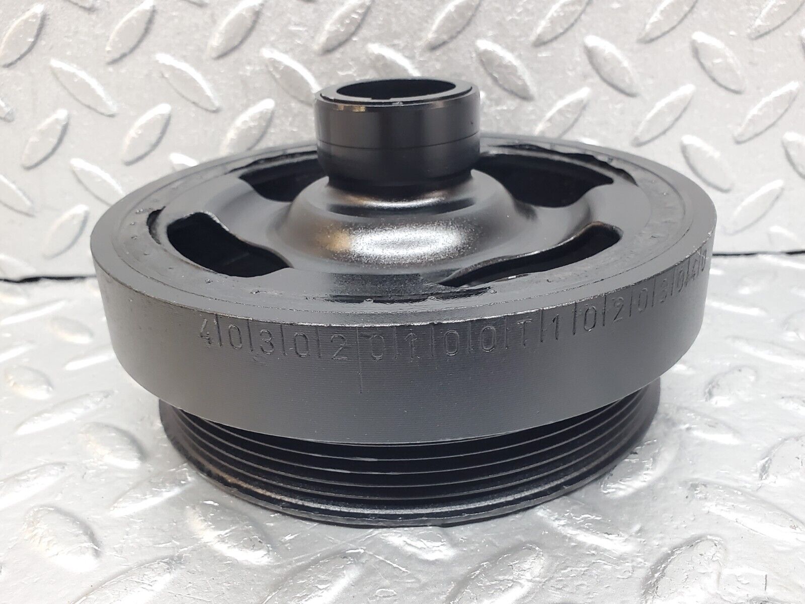 44706 Mercedes-Benz W124 220E Crankshaft Vibration Damper 1110300303