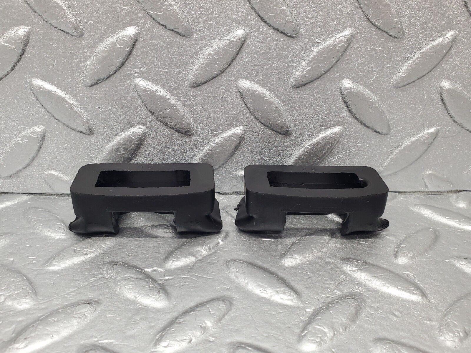 46936 Mercedes-Benz R129 320SL Coupe Door Check Strap Rubber Seal 2X 2017270430