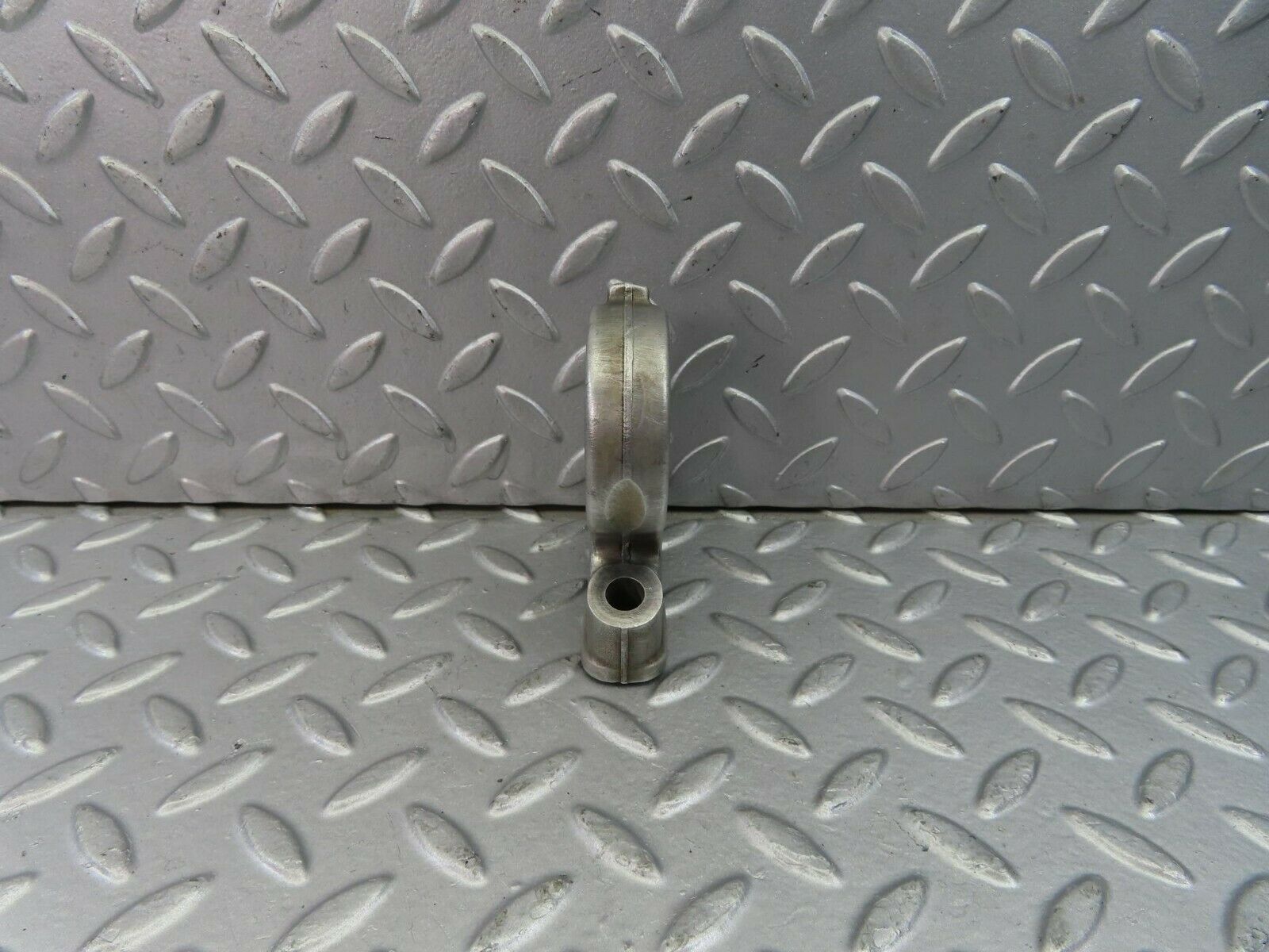 8977 Mercedes-Benz R107 Camshaft Tower Bearing 1160512112