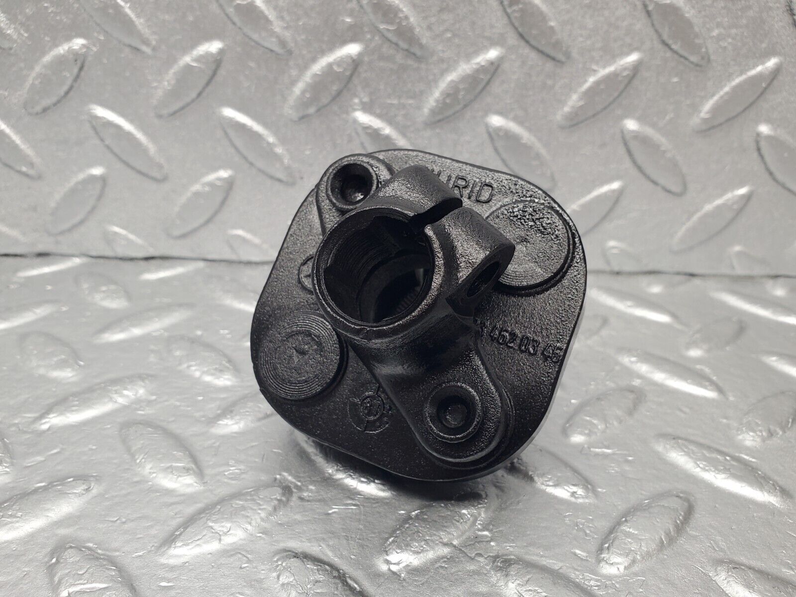 46636 Mercedes-Benz C123 280CE Coupe Steering Column Lower Shaft Connector 1234620346