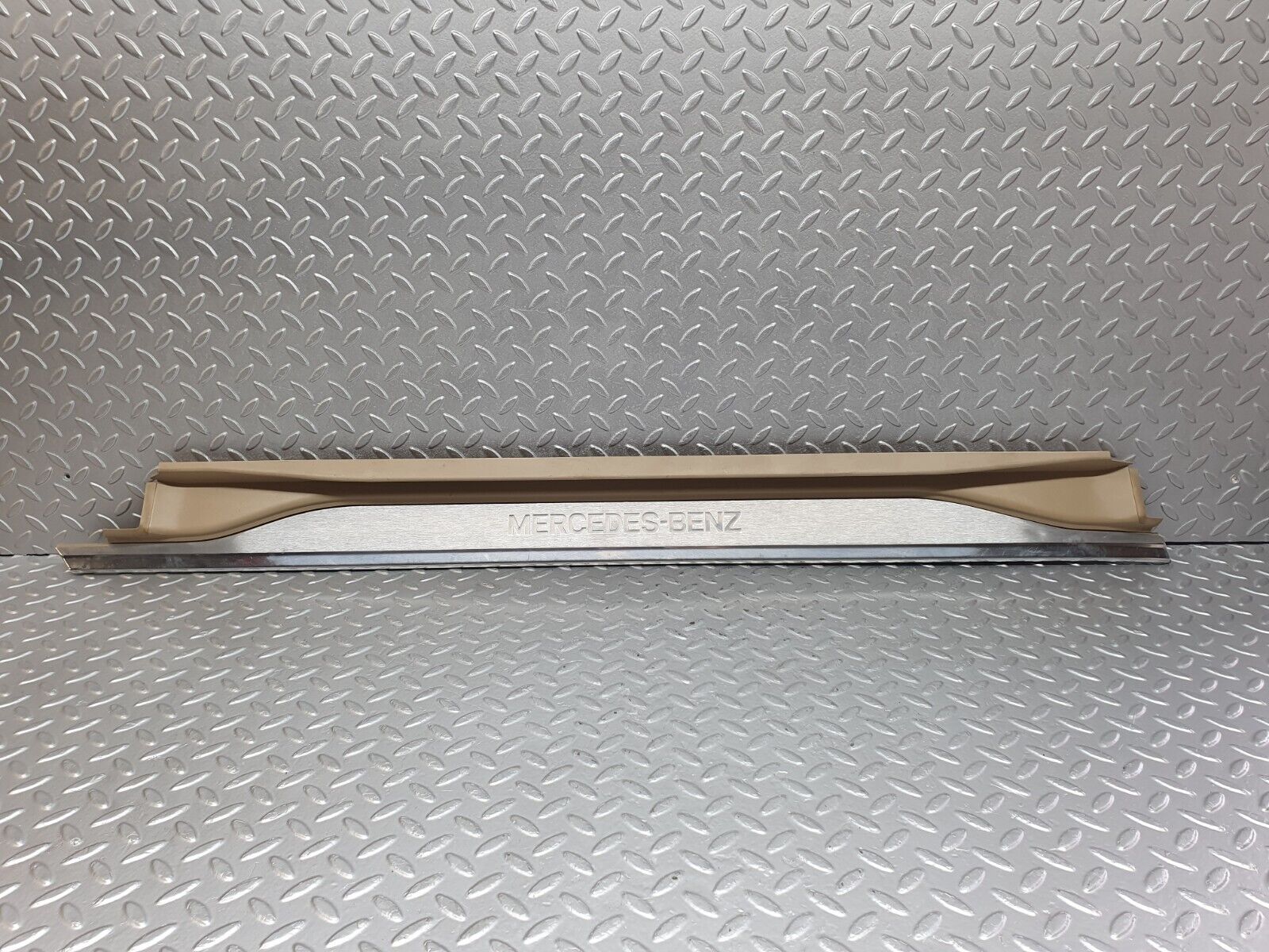 42445 Mercedes-Benz R129 320SL Coupe Left Door Sill Beige 1296800335