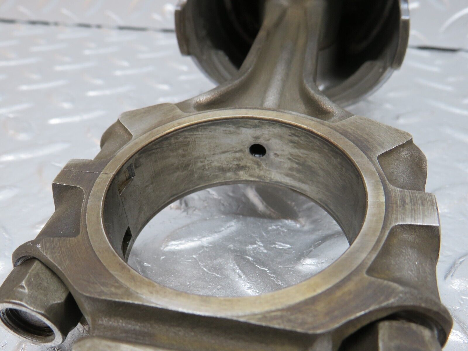 33035 Mercedes-Benz C107 R107 350 V8 Piston With Connecting Rod 92mm 11607