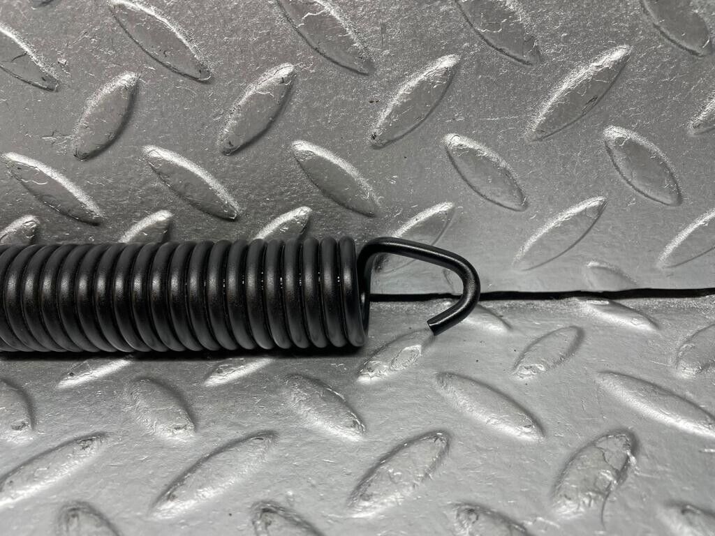 39012 Mercedes-Benz R107 500SL Bonnet Hinge Spring