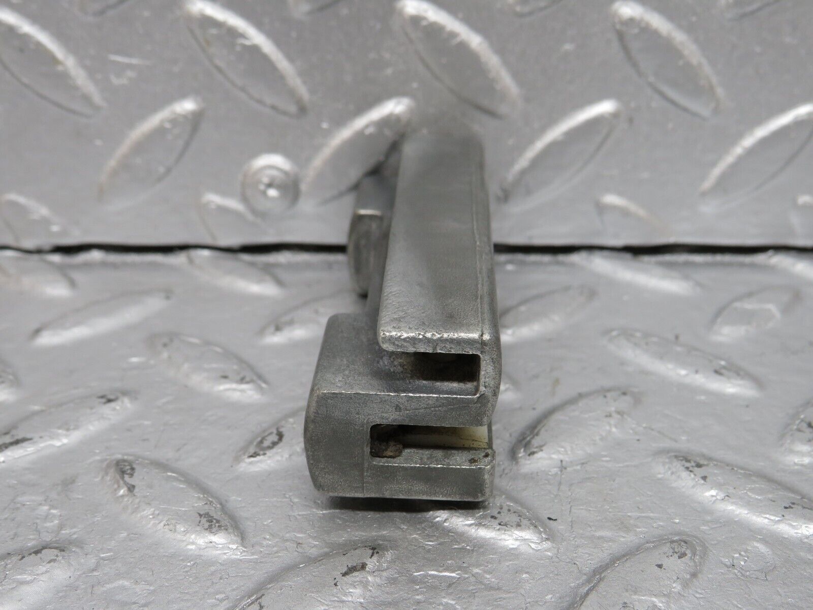 40100 Mercedes-Benz R107 350SL Door Window Guide Bracket