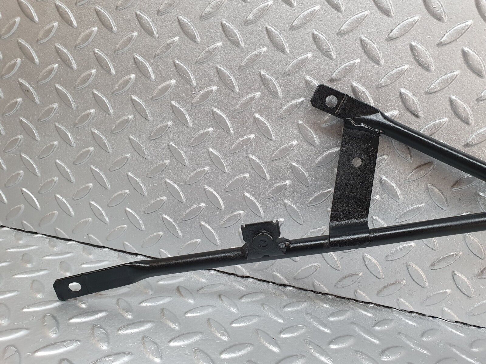 42193 Mercedes-Benz R129 320SL Coupe Reinforcement Bar