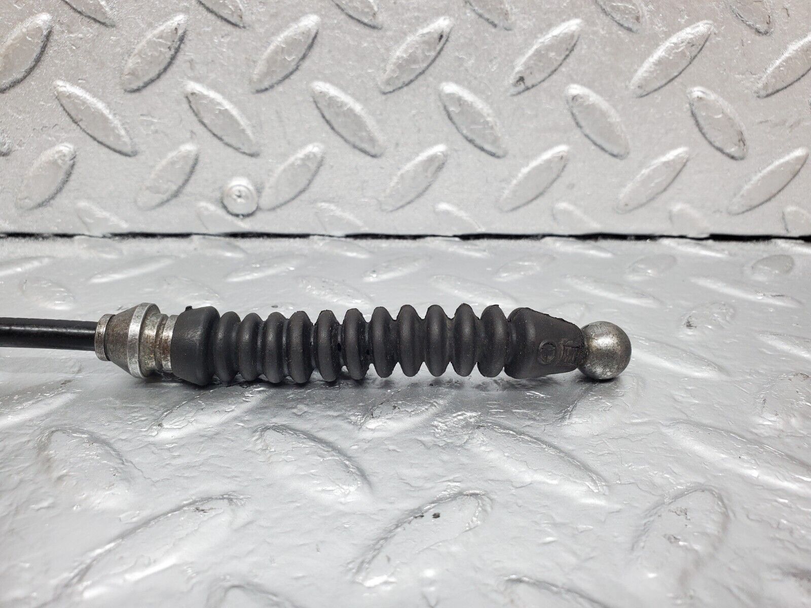 45455 Mercedes-Benz 280E M110.988 Automatic Gearbox Cable