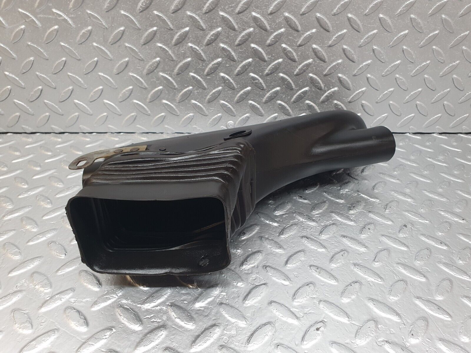 43294 Mercedes-Benz W108 280SE Dashboard Air Vent Duct Left Side 1088310788