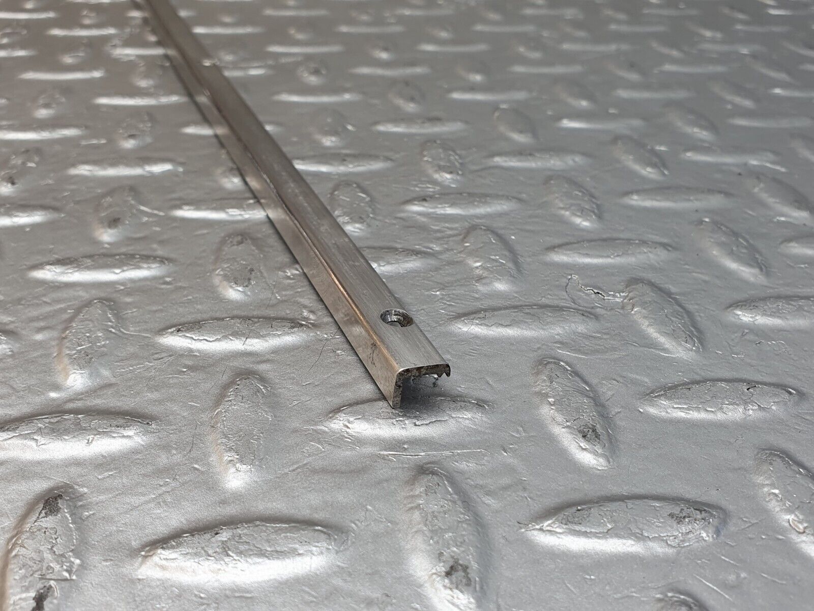 43962 Mercedes-Benz C123 230CE Coupe Sunroof Chrome Trim