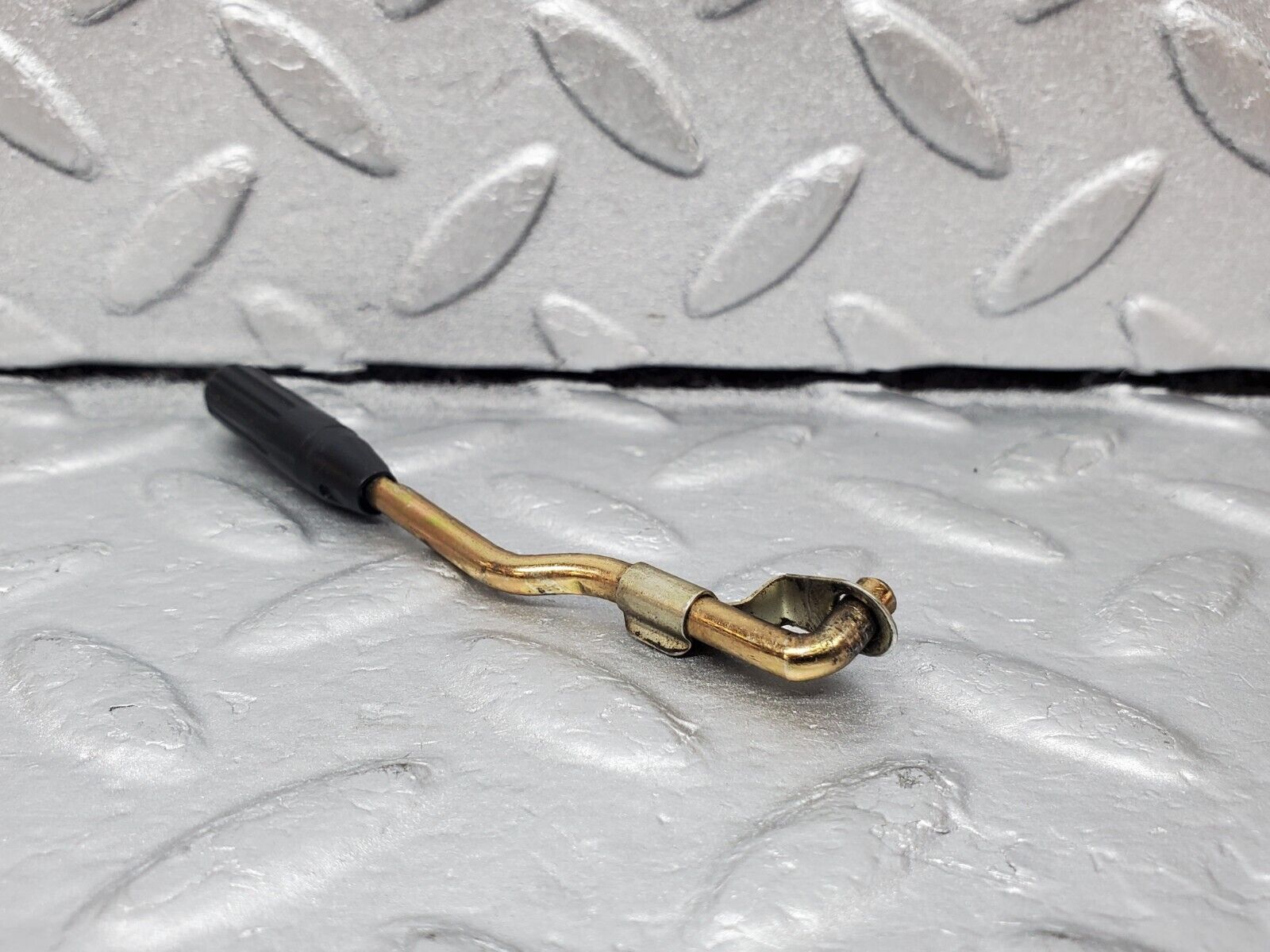 45855 Mercedes-Benz W126 420SE Front Door Lock Knob Pair