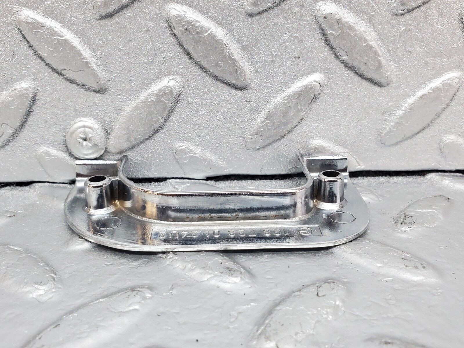 44386 Mercedes-Benz W123 280E Interior Chrome Door Latch Trim Left 1237230124