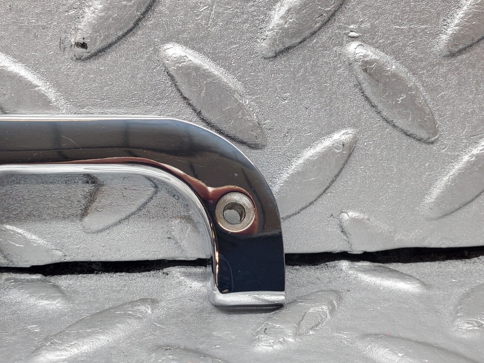 45556 Mercedes-Benz W126 420SE Interior Chrome Door Latch Trim Right 1237230224