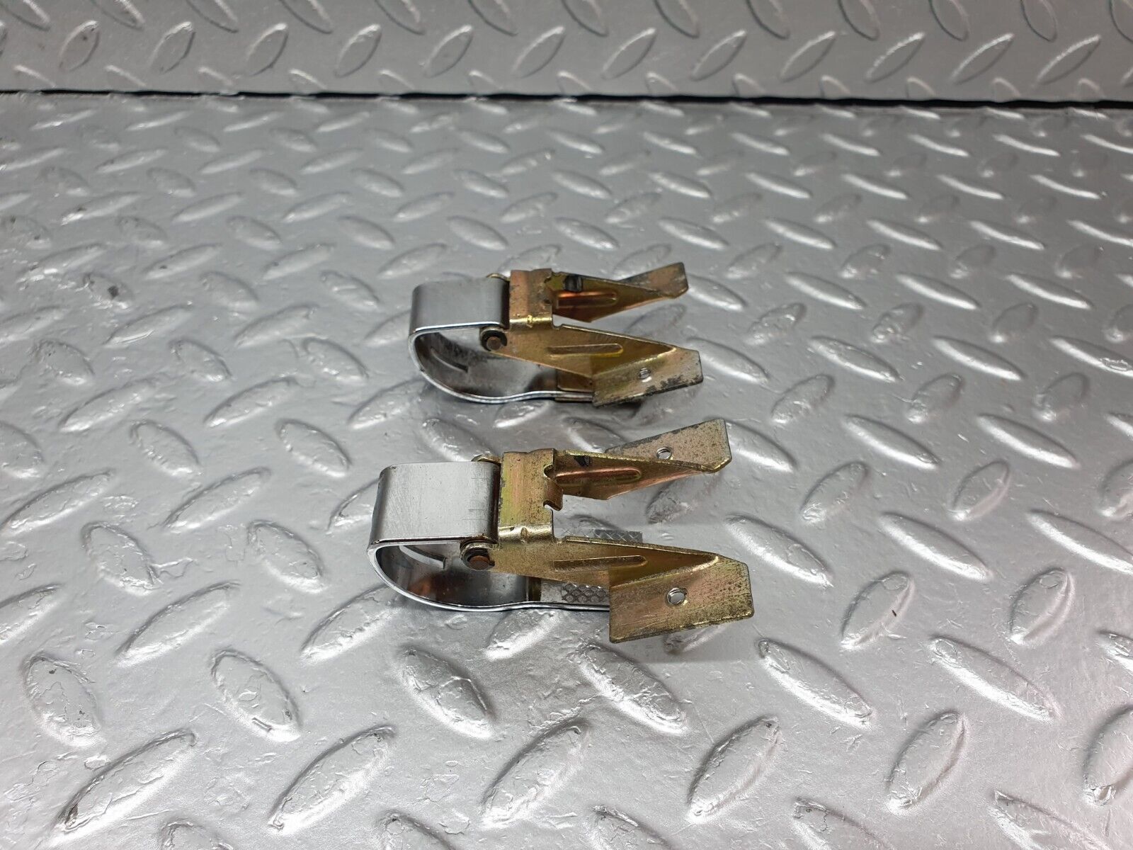 43370 Mercedes-Benz W108 280SE Glove Box Door Hinge 2X