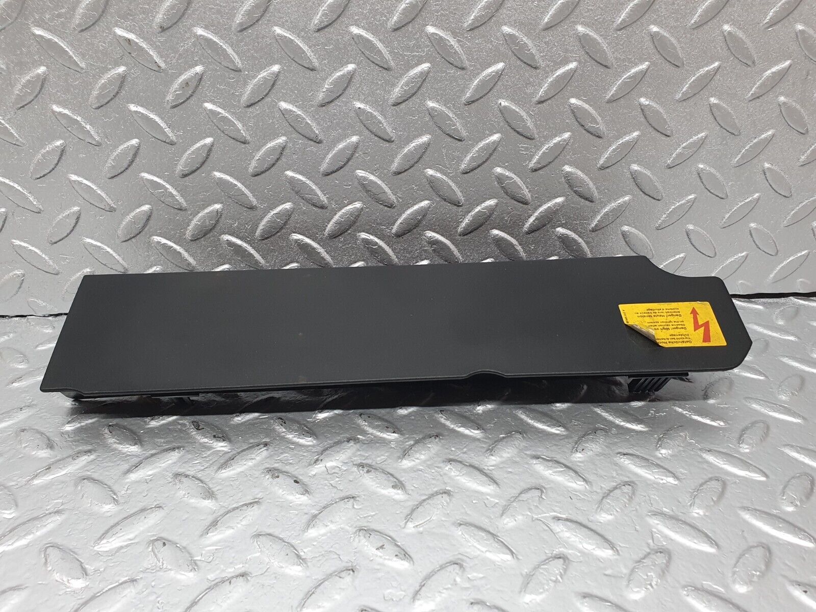 42401 Mercedes-Benz R129 320SL Coupe Ignition Lead Cover 1041590425