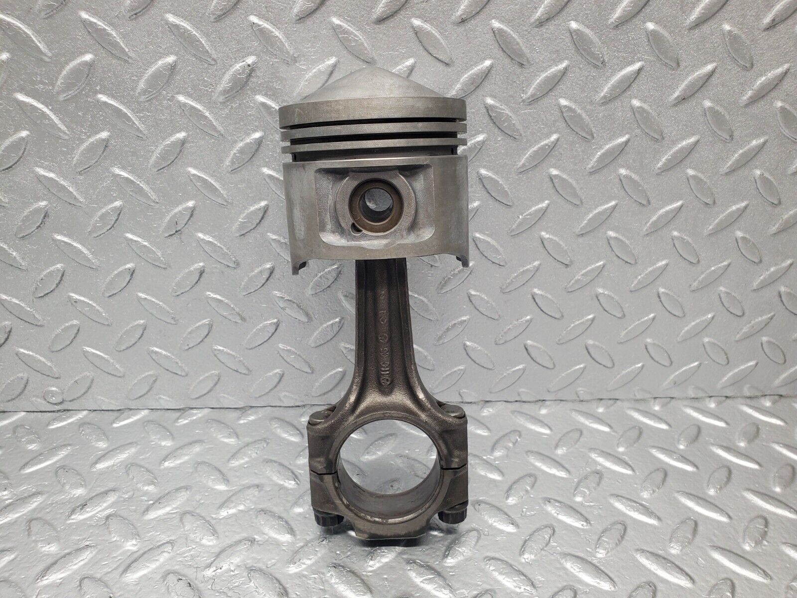 46602 Mercedes-Benz C123 280CE Coupe Piston With Connecting Rod 85.986mm 11005