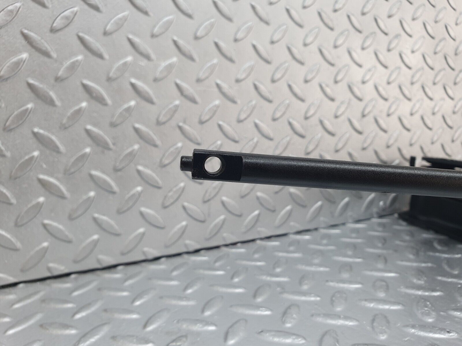 43827 Mercedes-Benz C126 380SEC Coupe Handbrake Regulator