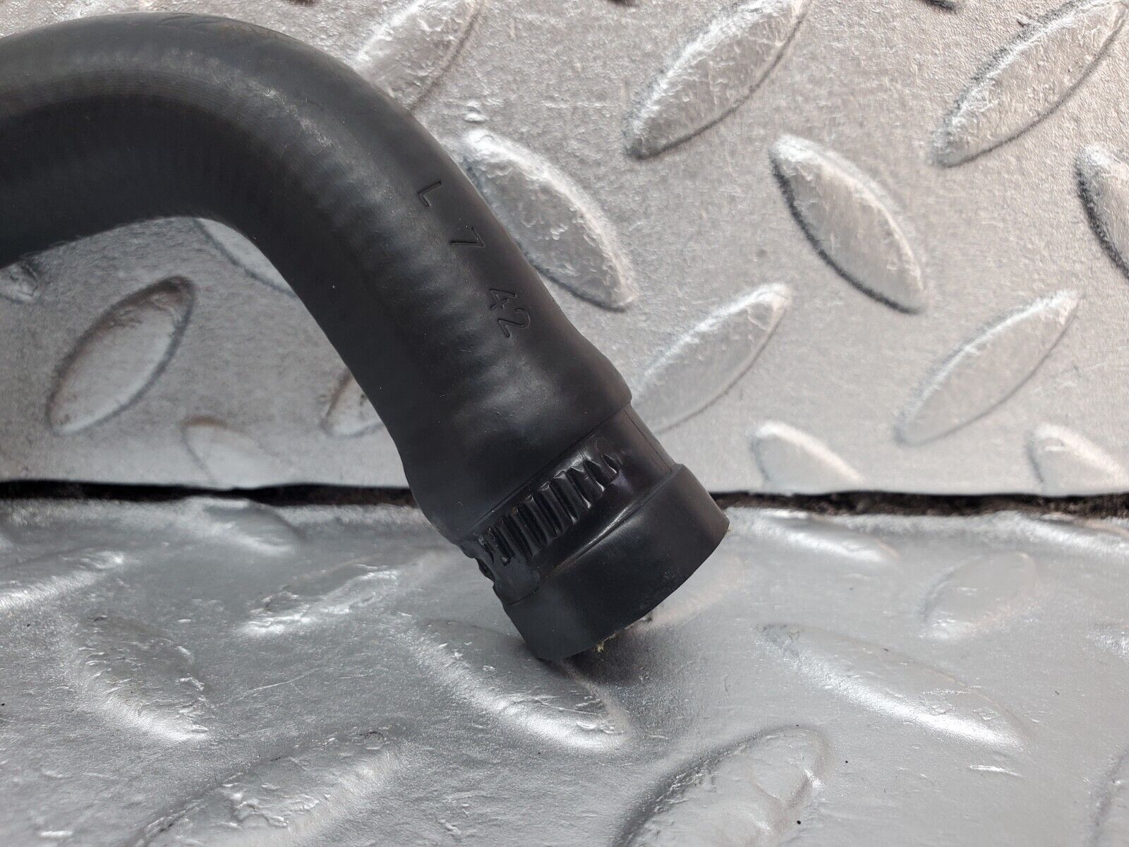 45689 Mercedes-Benz W126 420SE Heater Hose Pipe 1268321294