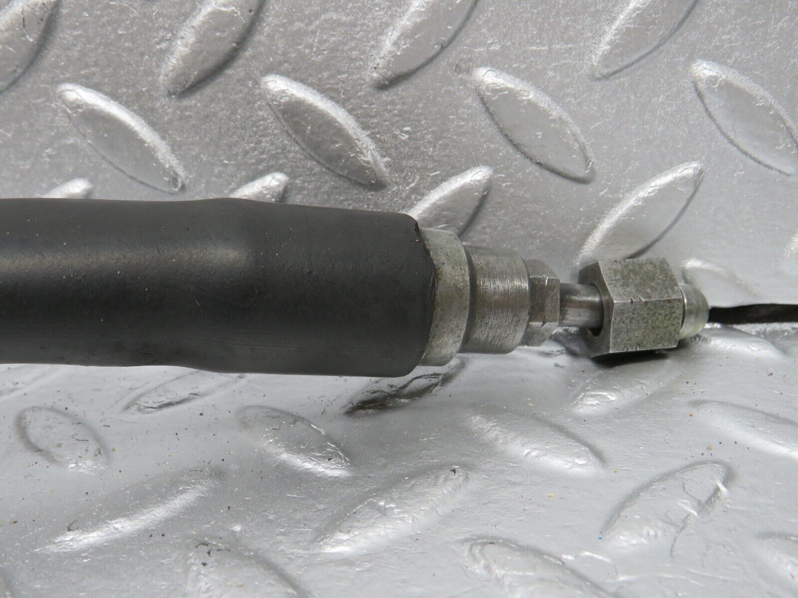 40074 Mercedes-Benz R107 350SL Fuel Pipe Line