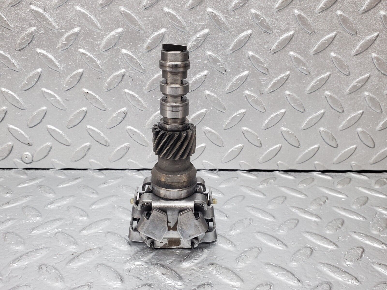 44565 Mercedes-Benz W123 280E Automatic Gearbox Governor 722.309