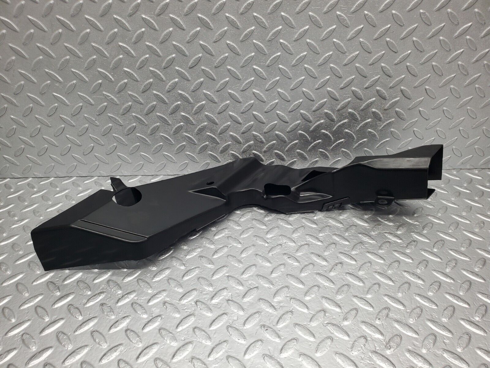 46895 Mercedes-Benz R129 320SL Coupe Rear Left Cable Channel 1298212136