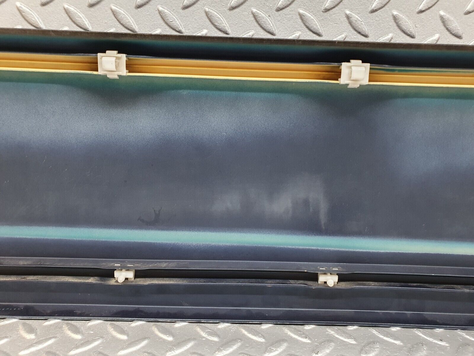 42176 Mercedes-Benz R129 320SL Coupe Left Door Lower Moulding Trim 1296900340