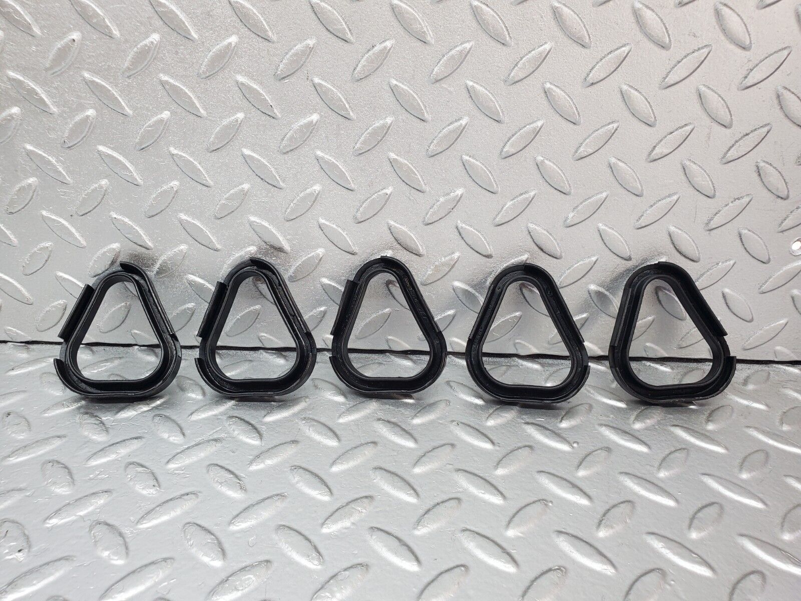 44435 Mercedes-Benz W123 280E Valve Cover Gasket Set