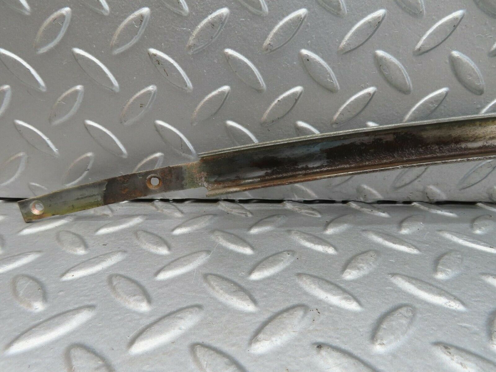 15723 Mercedes-Benz R107 450SL Right Door Window Channel