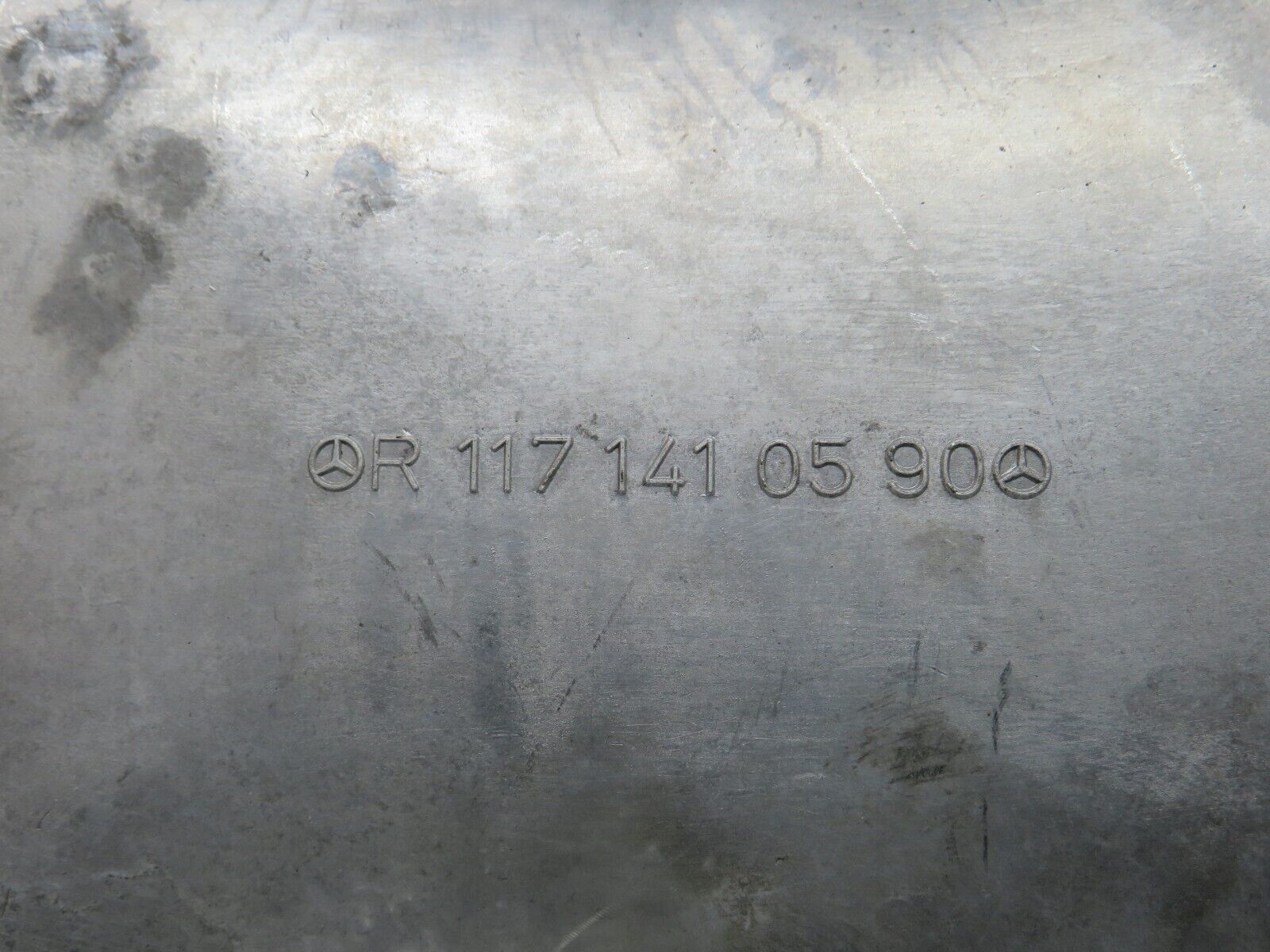 40054 Mercedes-Benz R107 350SL Air Flow Mass Meter Sensor Bosch 0438120062 1171410590