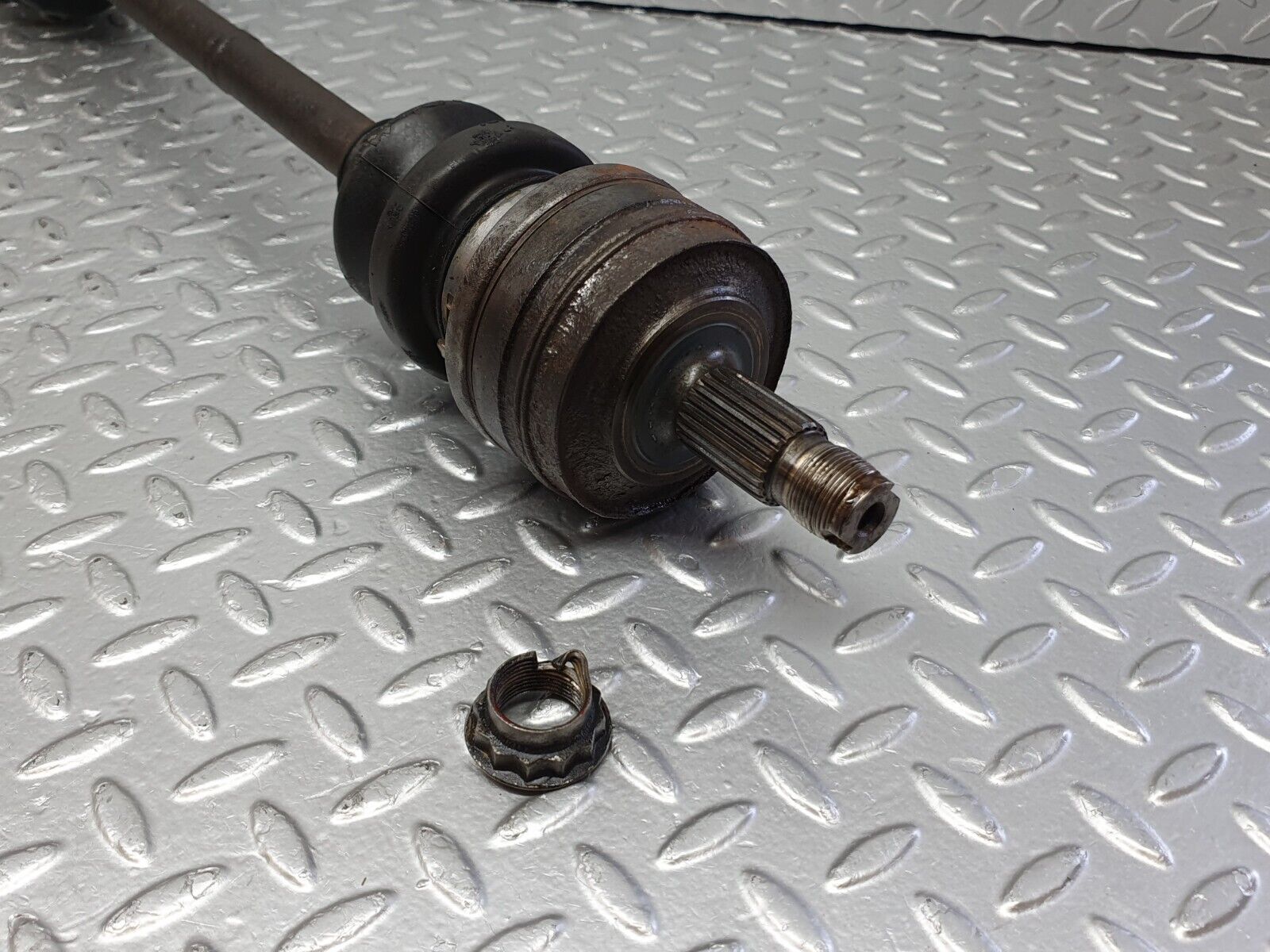 41719 Mercedes-Benz W124 200E Axle Shaft Drive Shaft