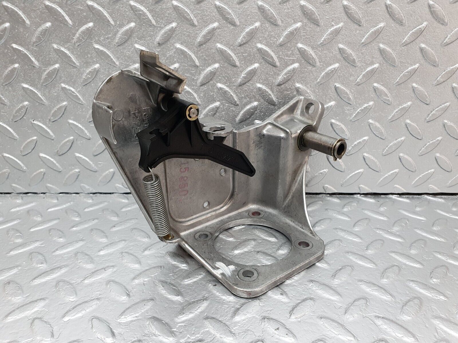 42200 Mercedes-Benz R129 320SL Coupe Brake Pedal Bracket 1242901019 1402921031