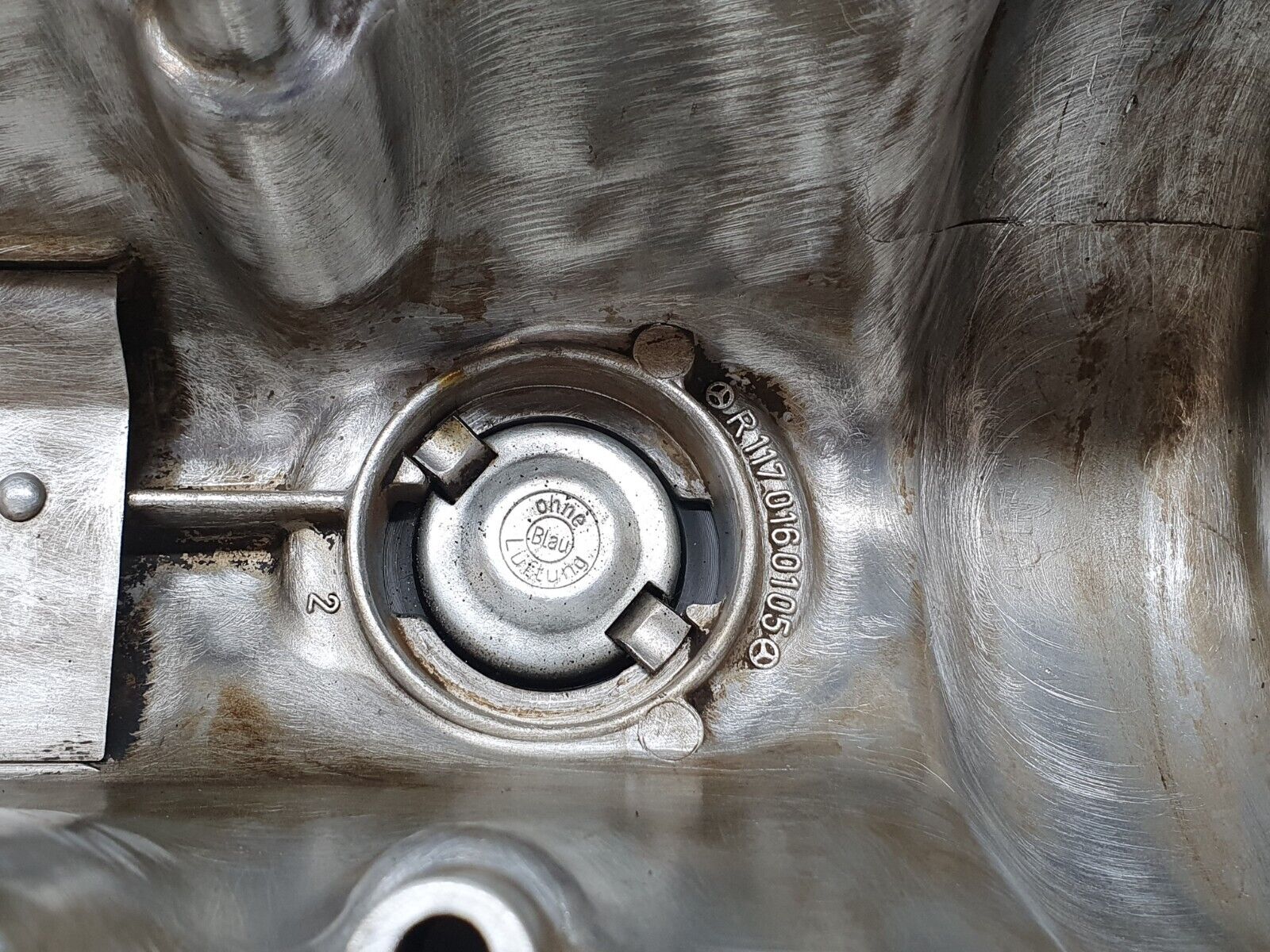 43734 Mercedes-Benz C126 380SEC Coupe Cylinder Head Cover Right 1170160105