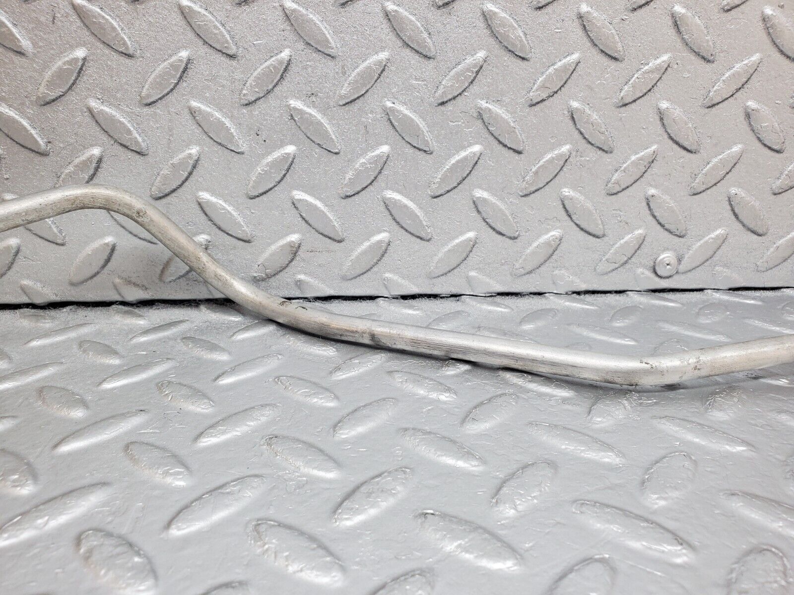 45316 Mercedes-Benz R129 300SL Coupe Air Conditioning Hose Pipe