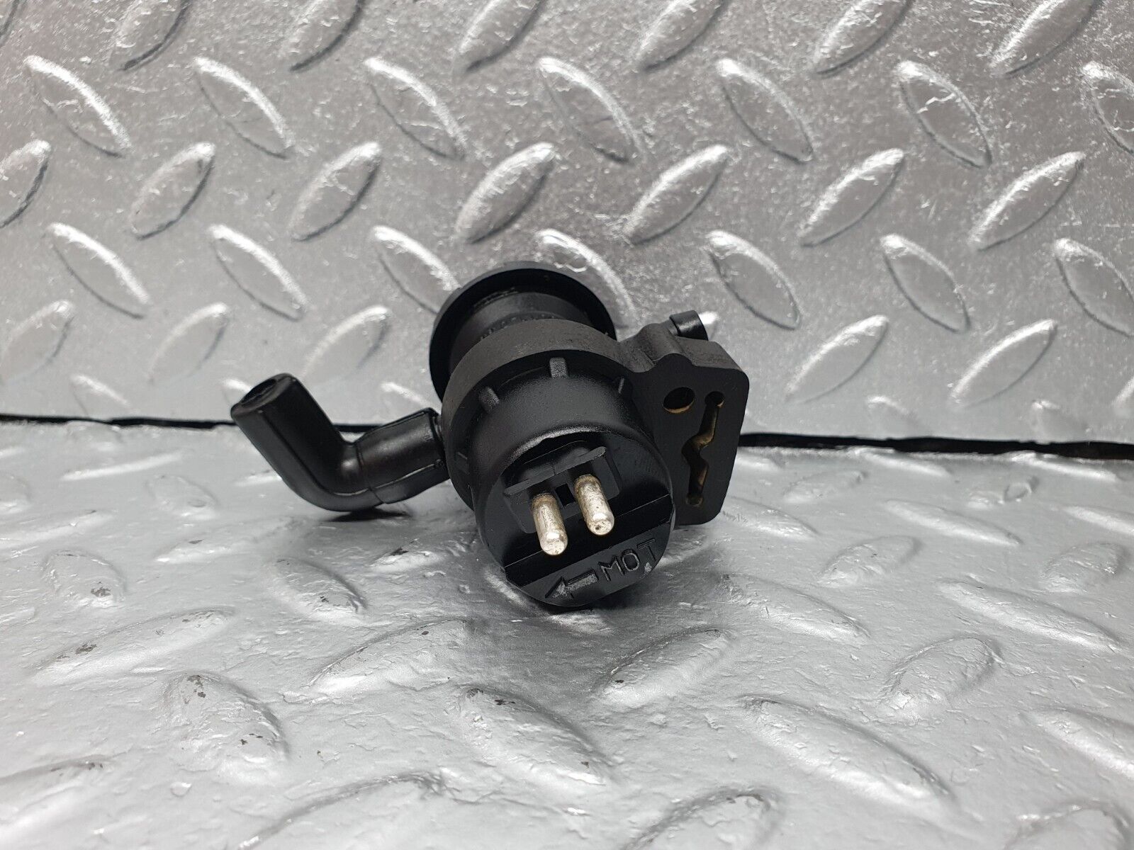 42235 Mercedes-Benz R129 320SL Coupe Fuel Regeneration Valve 0011409960