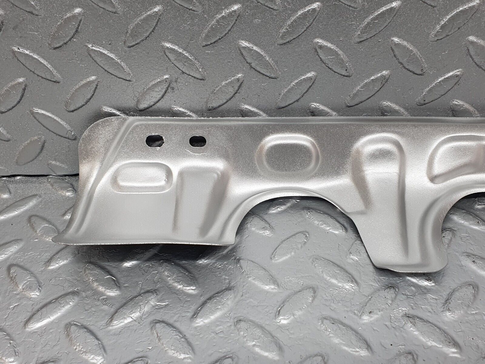 43597 Mercedes-Benz C126 380SEC Coupe Exhaust Manifold Heat Shield