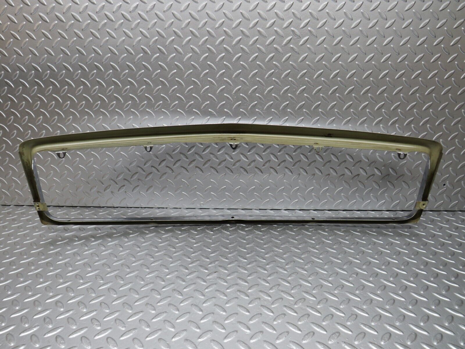 32736 Mercedes-Benz R107 C107 Bonnet Grill Chrome Frame