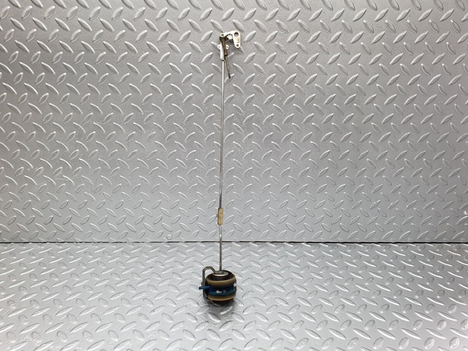 43249 Mercedes-Benz W108 280SE Rear Right Door Lock Vacuum Actuator