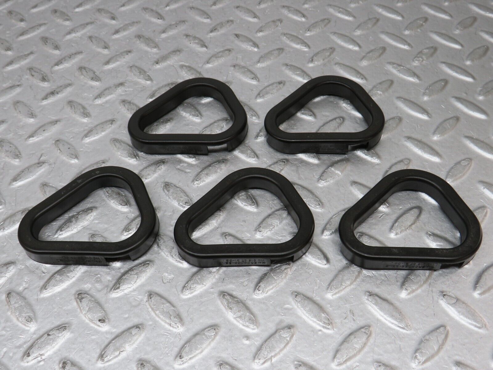 35499 Mercedes-Benz R107 280SL Valve Cover Gasket Set 1100160721