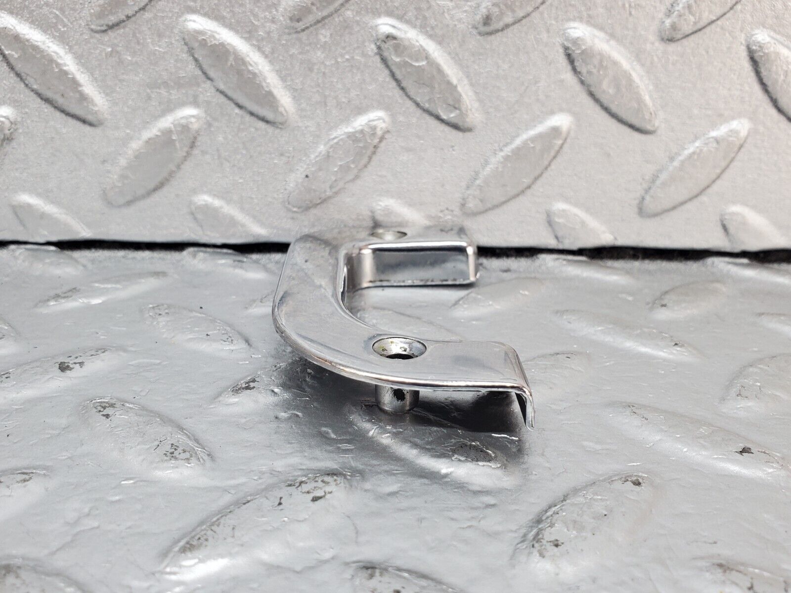 44387 Mercedes-Benz W123 280E Interior Chrome Door Latch Trim Left 1237230124