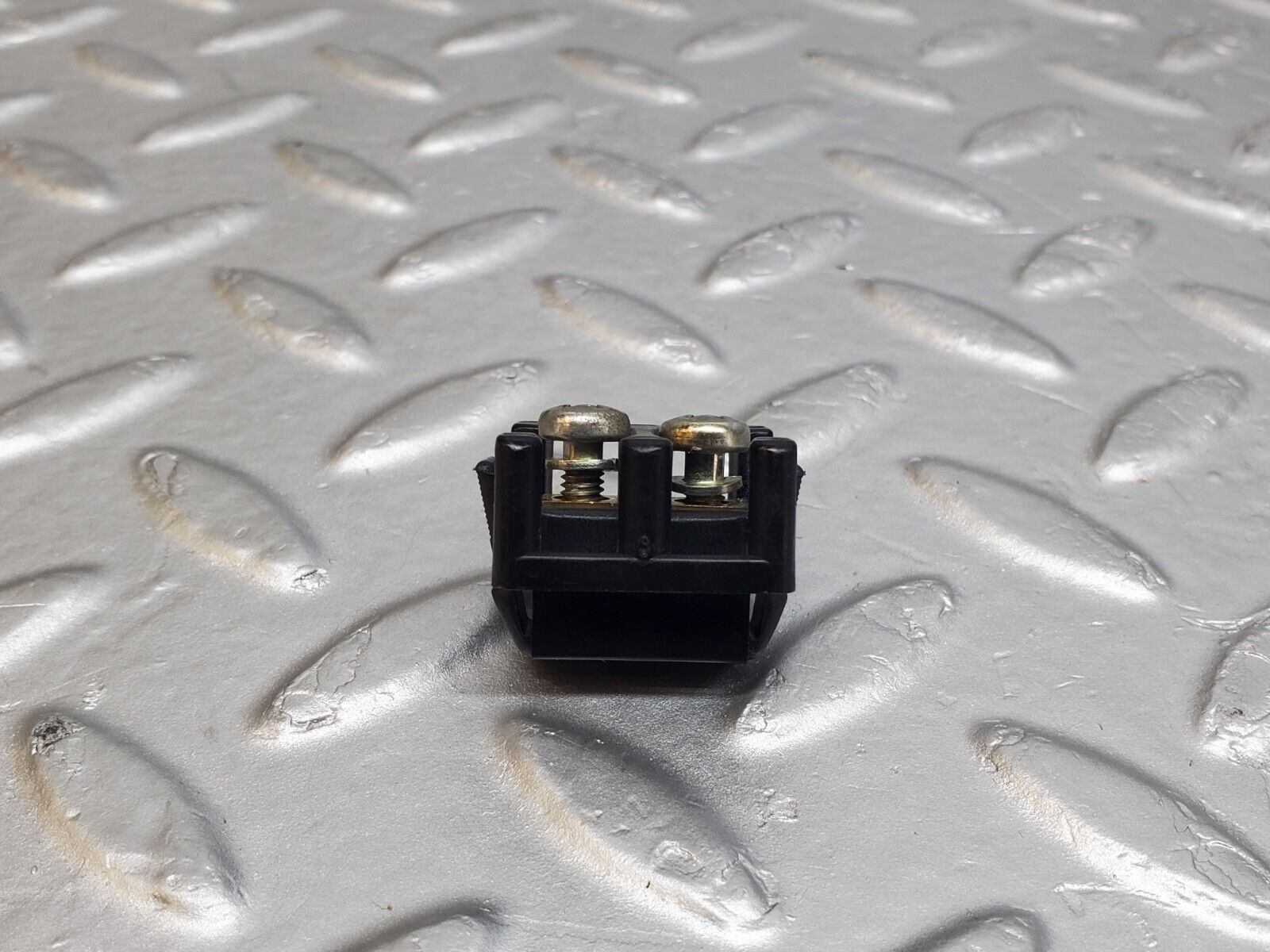 44717 Mercedes-Benz W124 220E Wiring Cable Junction 0005400269